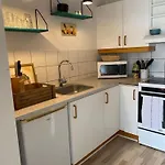 K12b 2 People, 2 Bedrooms, Fully Furnished